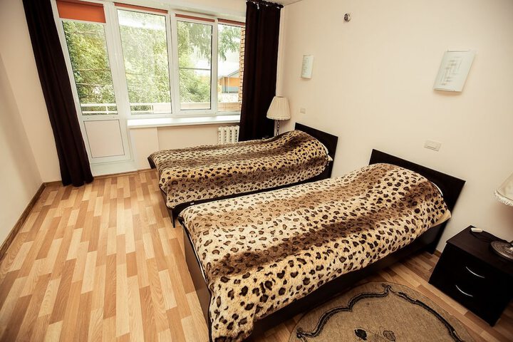 Room 14 of 36