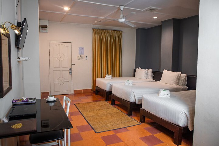 Room 7 of 44