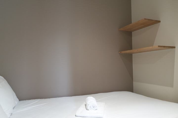 Room 19 of 44