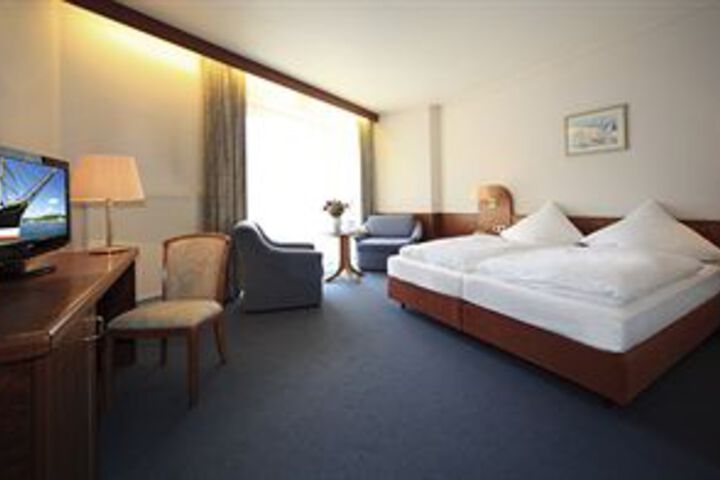 Room 8 of 21