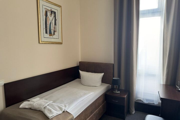 Room 59 of 89