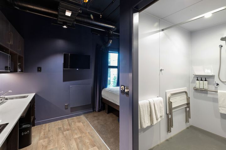 Room 10 of 45