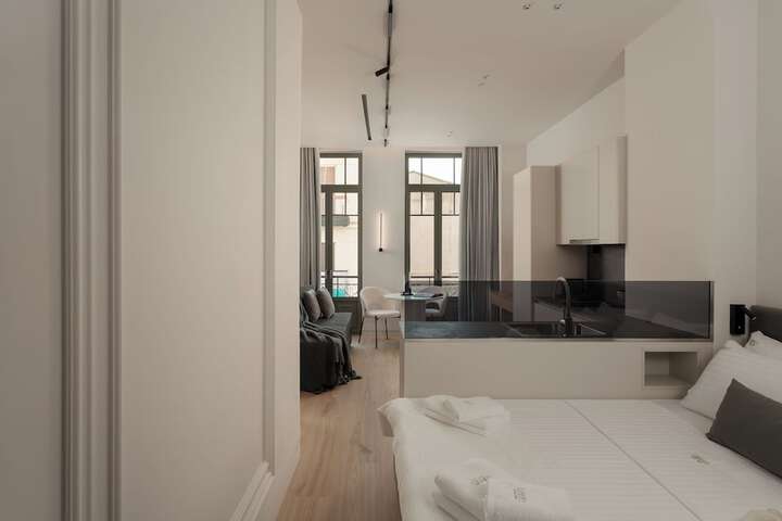 Room 5 of 58