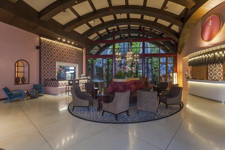 Lobby Entry