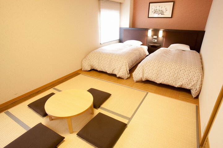 Room 10 of 57