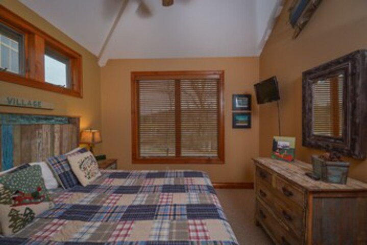 Room 27 of 30