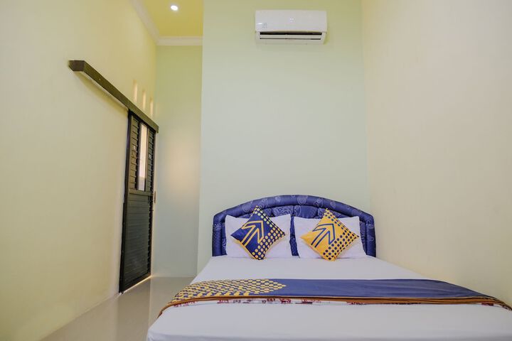 Room 9 of 23