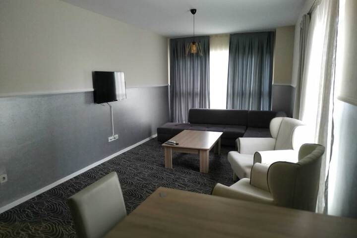 Room 30 of 88