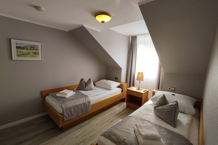 Room 22 of 67