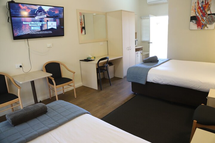 Room 29 of 199