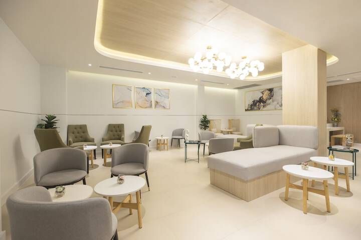 Guest Lobby