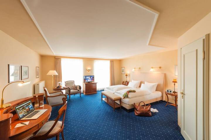 Room 56 of 120