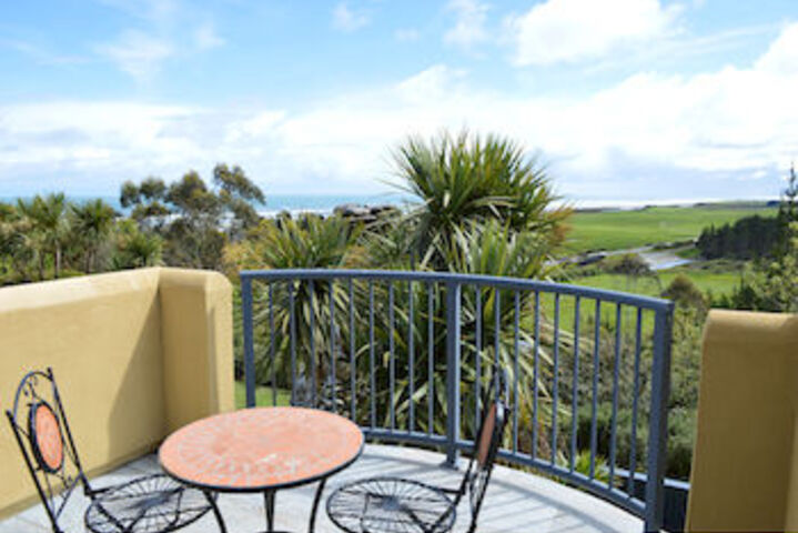 Terrace/Patio 9 of 58