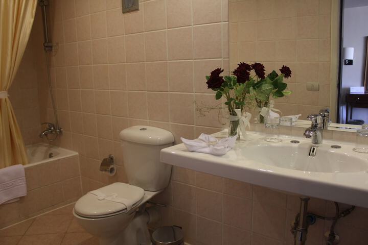Bathroom Interior Photo