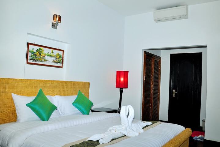 Room 45 of 83