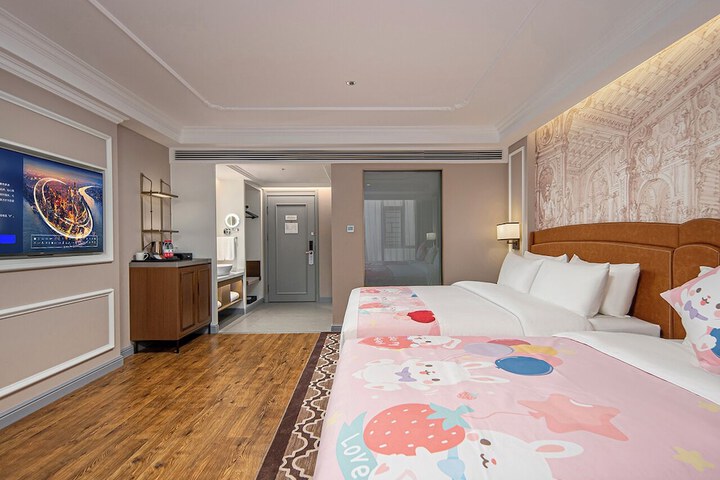 Room 14 of 31