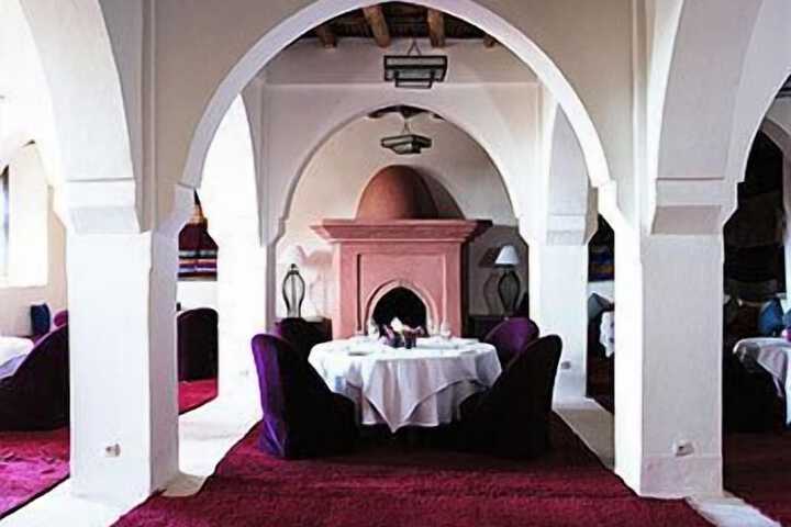 Dining 14 of 26