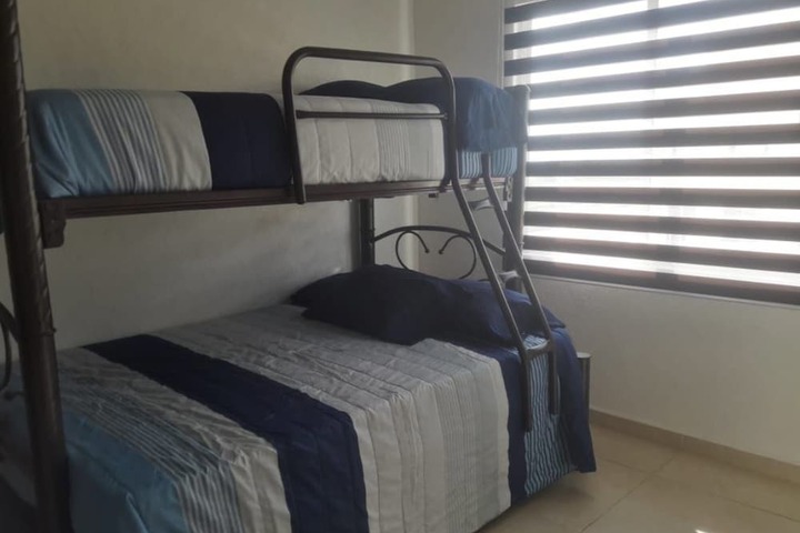 Room 4 of 29