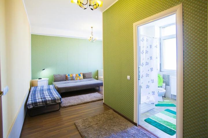 Room 35 of 65