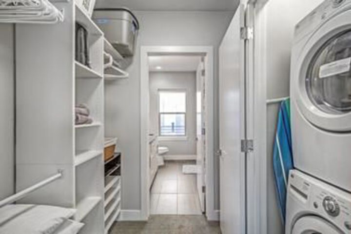 Room 8 of 15