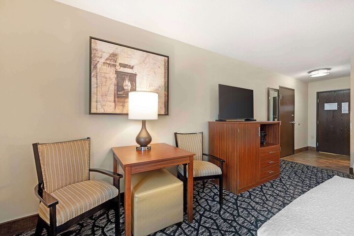 2 Double Beds Ground Floor High Speed Internet Accessible Microwave and Refrigerator Wa (3 of 12)