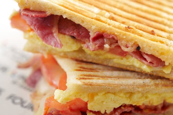 Breakfast meal