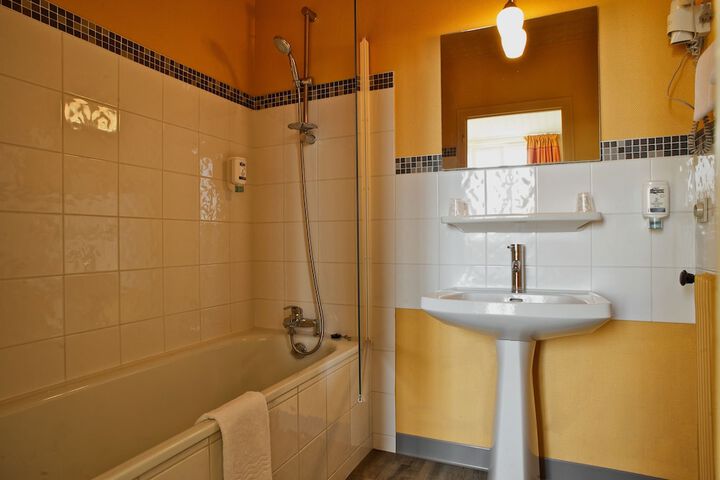 Bath Interior