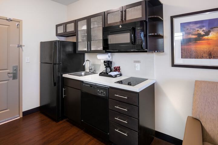 Room 15 of 34