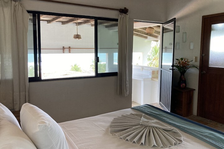Room 15 of 52