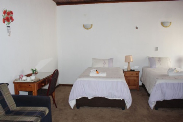 Room 120 of 288