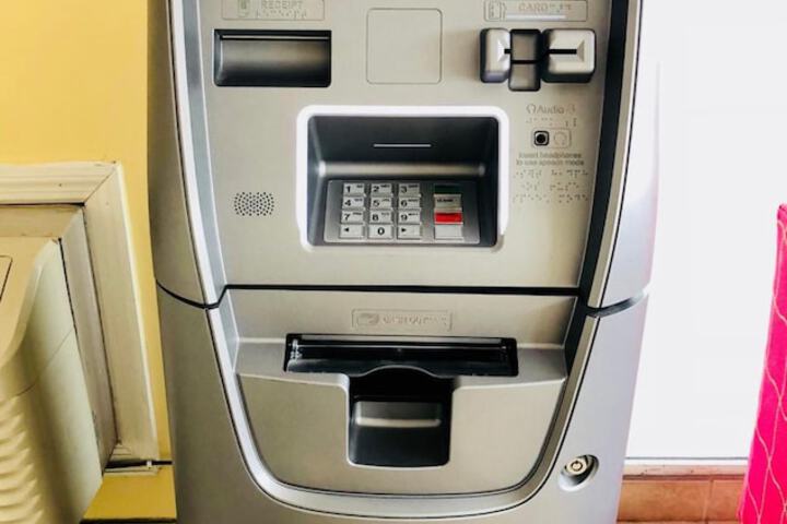 ATM/banking on site