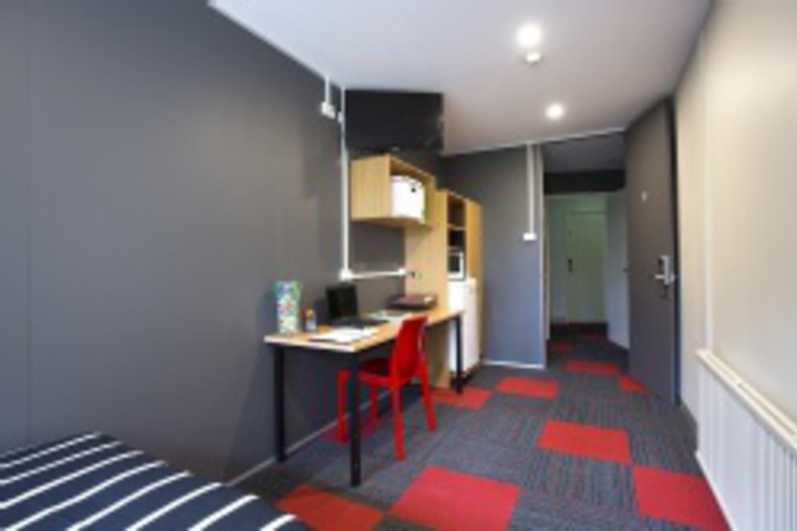 Room 186 of 288