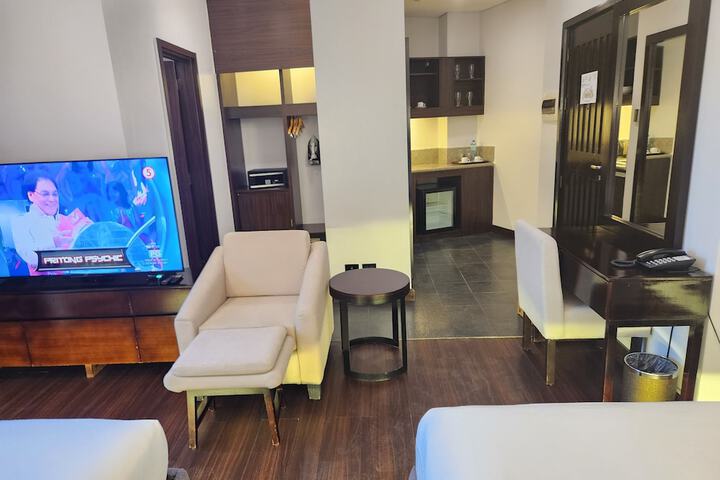 Room 18 of 51