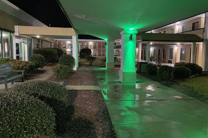 Hotel 30 of 35