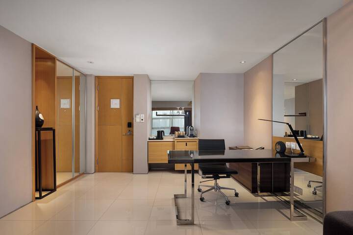 Room 20 of 92