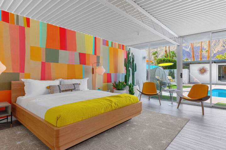 Room 15 of 29