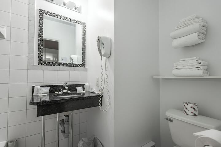 Room 46 of 59