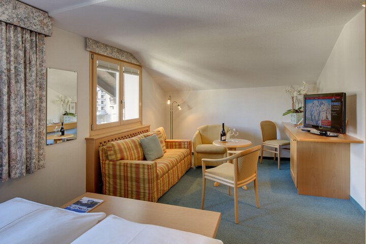 Room 8 of 47