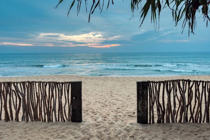 Beach 77 of 82