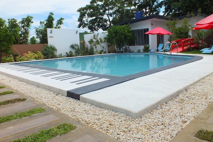 Pool 39 of 58