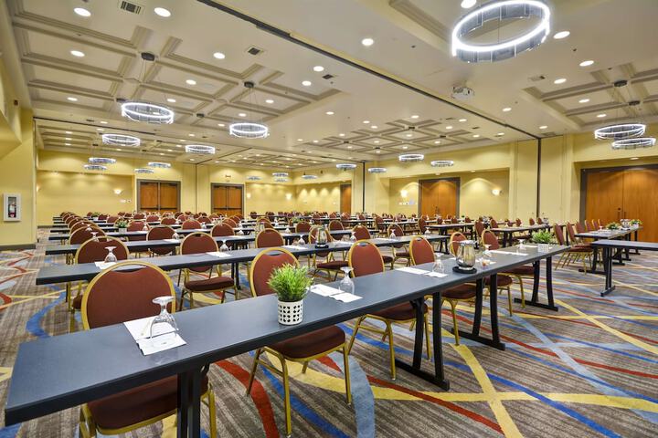 Meeting facility