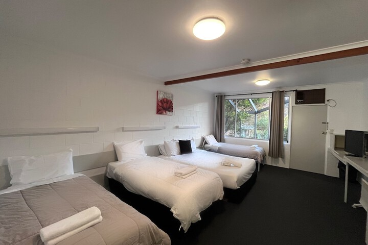 Room 21 of 123