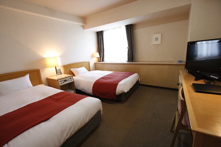 Room 9 of 45
