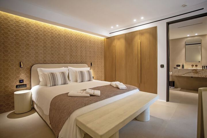 Room 29 of 103