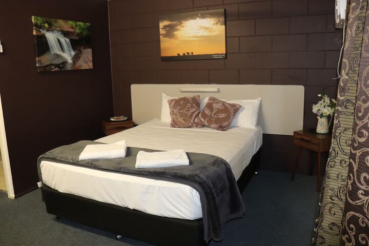 Room 15 of 23
