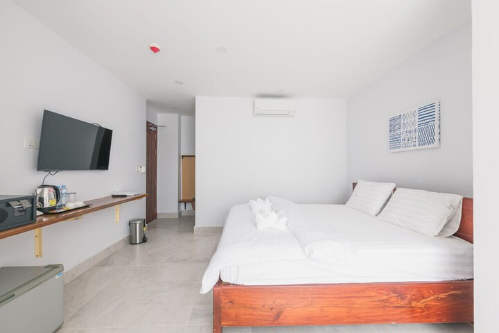 Room 46 of 148