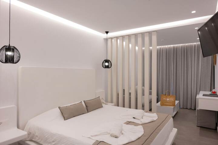 Room 29 of 144
