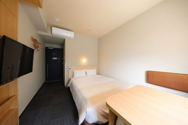 Room 13 of 41