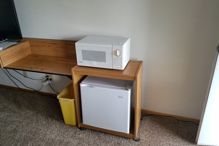 Room 11 of 33