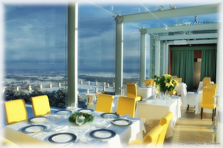 Dining 113 of 177